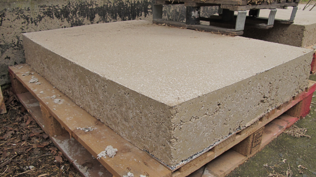 Platte aus Hanf und Kalk  